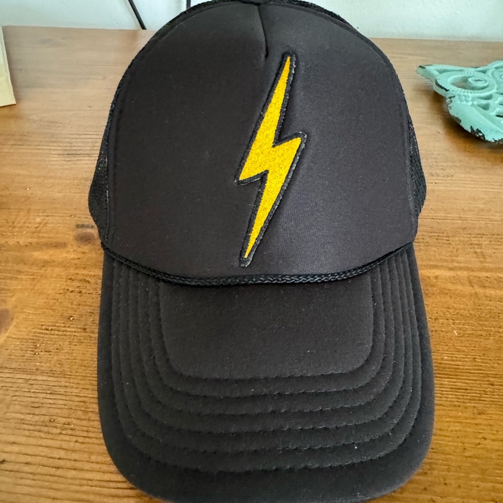 Aviator Nation trucker hat